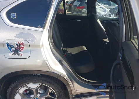 2017 BMW X1 xDrive28I из США, поврежденный, VIN WBXHT3Z31H4A57262